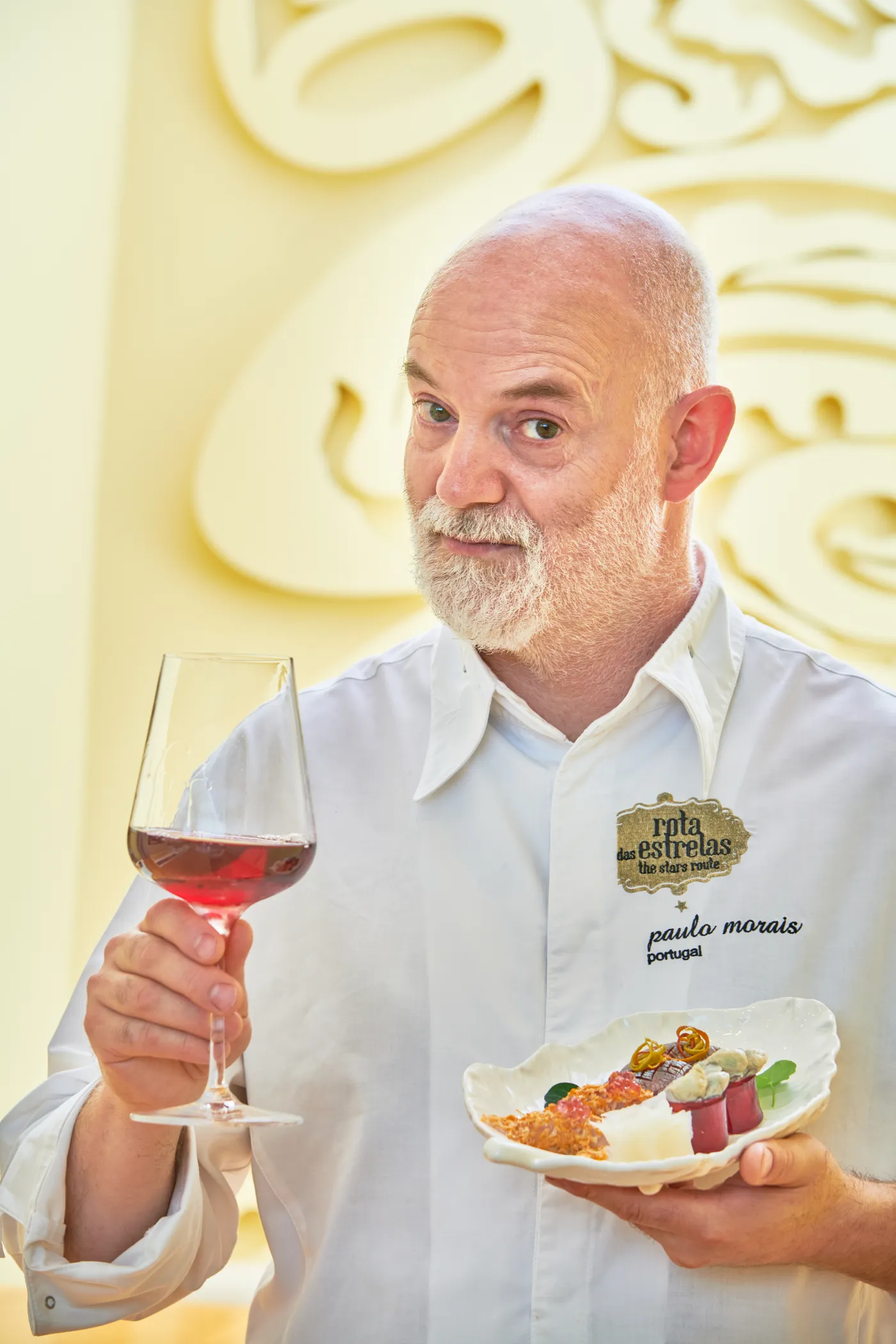 Paulo Morais — Niguiri de robalo e sardinha, gunkan de ostra e Vinho Medieval de Ourém