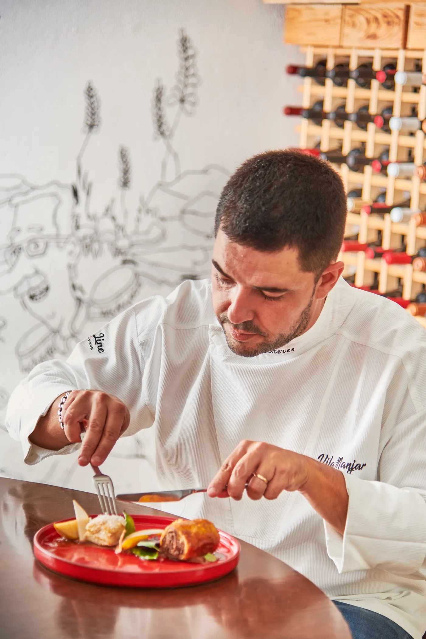 Sancho Esteves — Wellington de cabrito com texturas de pera Rocha e legumes baby