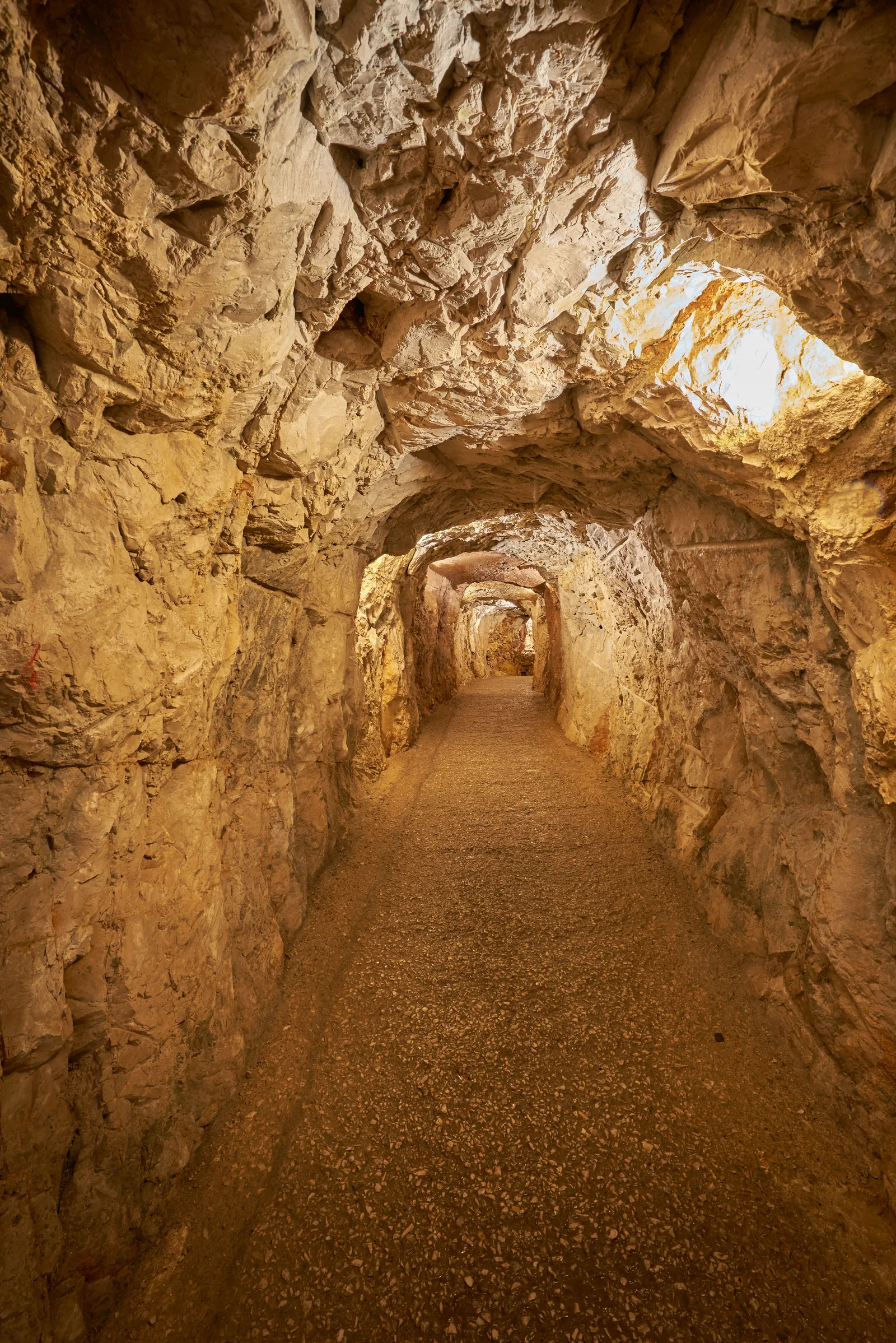 Gruta de Alvados — Porto de Mós