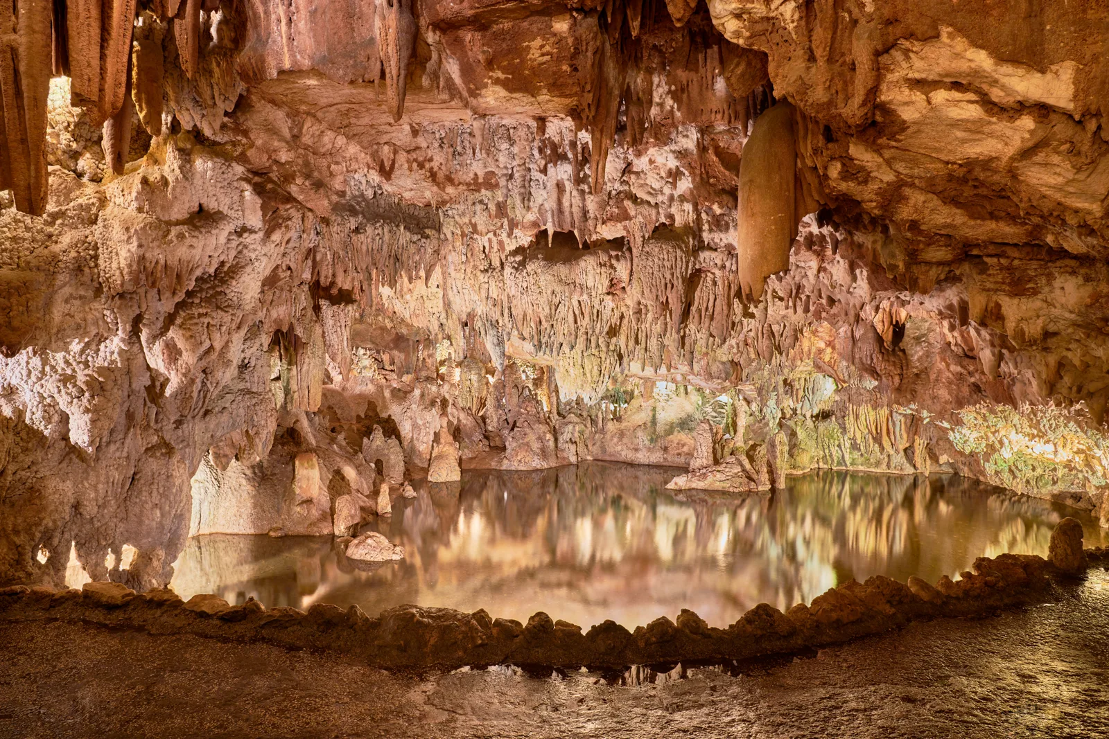 Gruta de Santo António