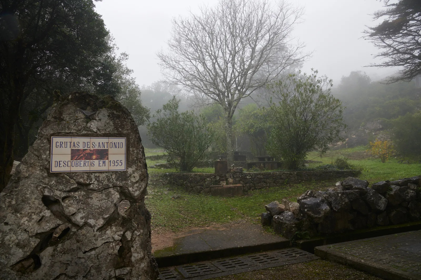 Gruta de Santo António — Porto de Mós